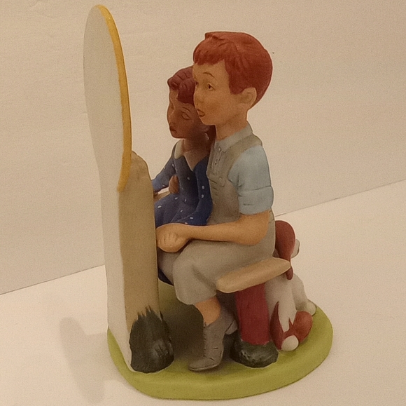 Danbury Mint - Norman Rockwell "Young Love" Figurine Collectible - Picture 2 of 10